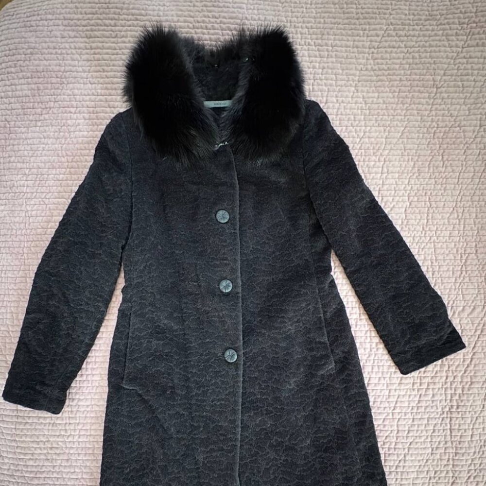 Donna Garrett's Women’s Genuine Fur Collar, Wool, Size 10, Made in Italy